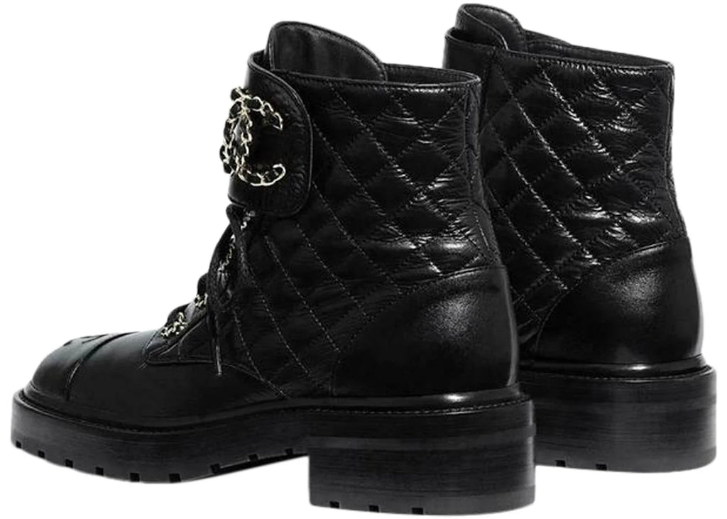 Chanel Combat-Boot mit Steppmuster aus schwarzem Leder