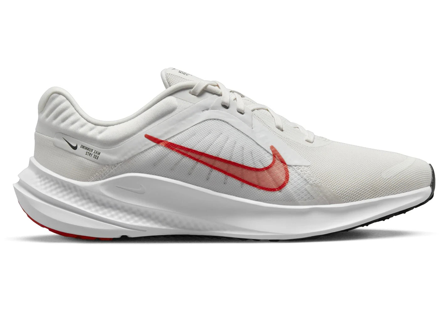 Nike Quest 5 Platinum Tint Weiß Schwarz Hellrot