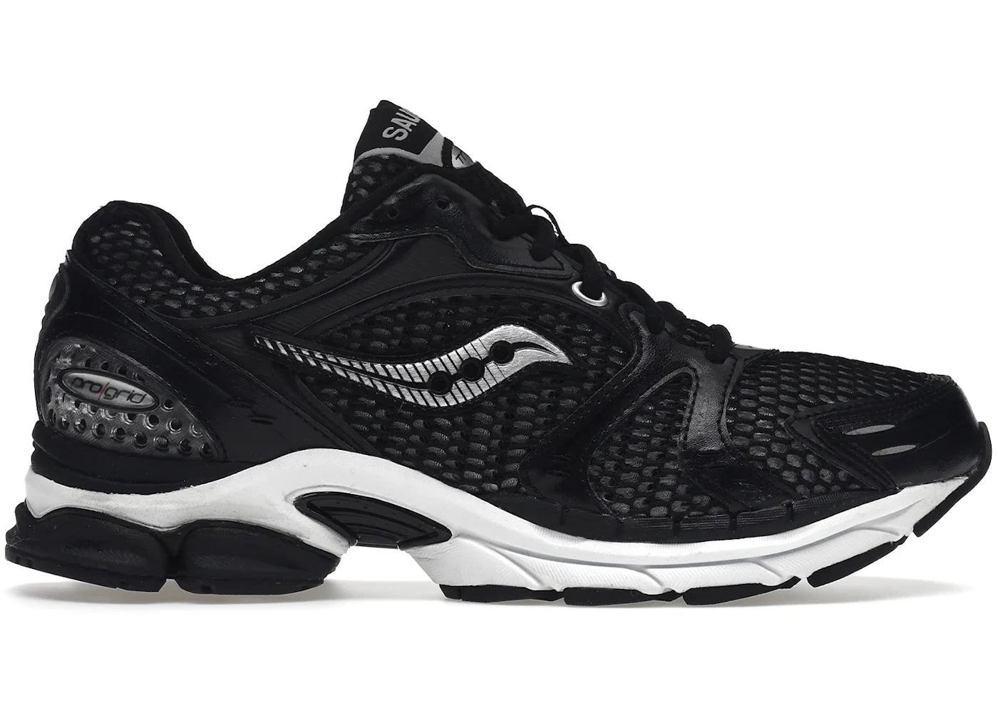 Saucony ProGrid Triumph 4 Schwarz