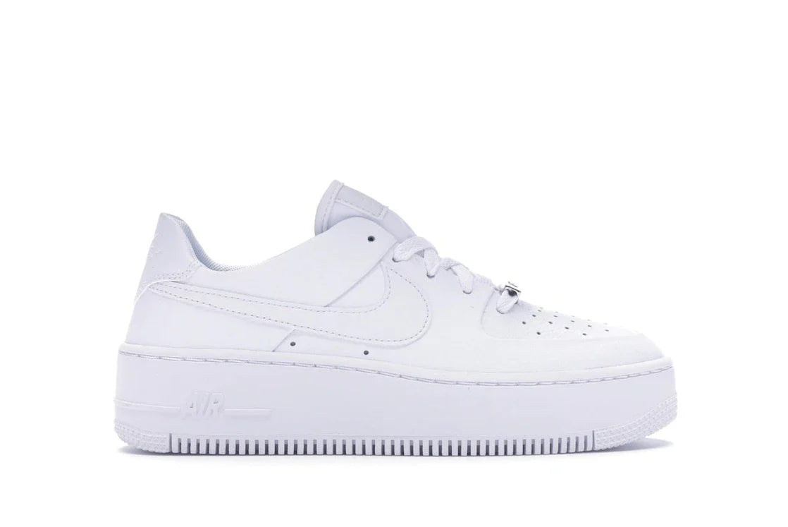 Nike Air Force 1 Sage Low Triple White (Damen)