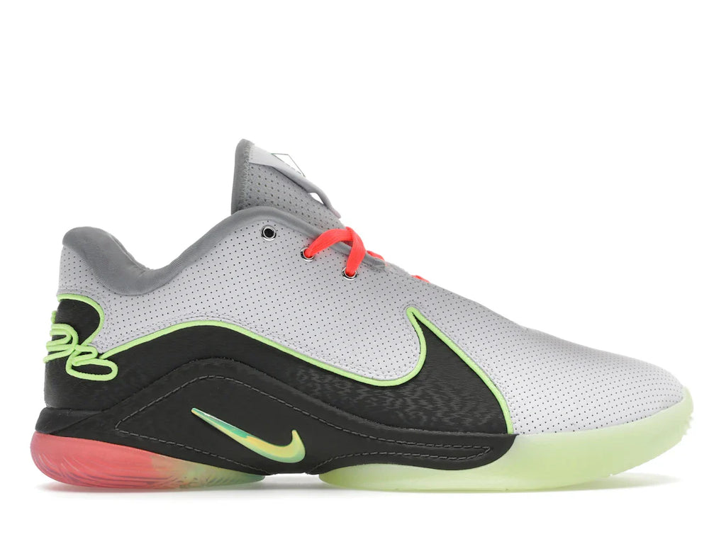 Nike LeBron 22 Moonlight (Transparente Außensohle)