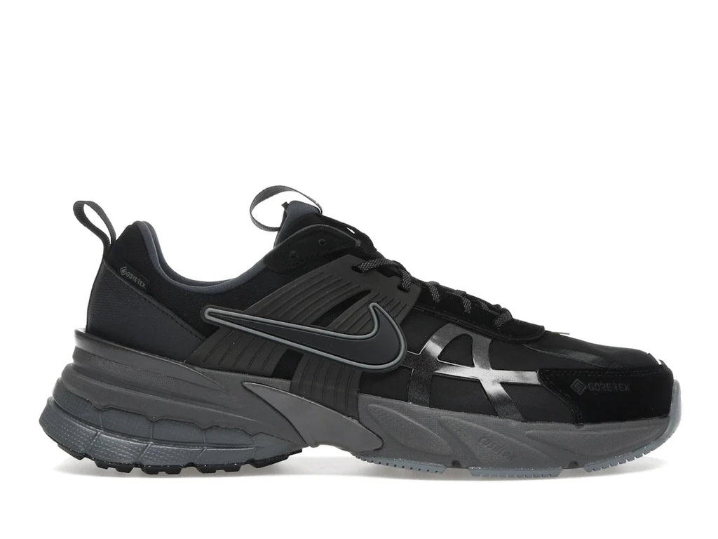 Nike V2K Run Gore-Tex Schwarz Eisengrau