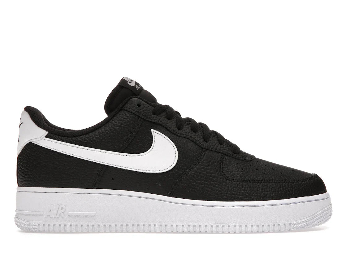 Nike Air Force 1 Low '07 Schwarz Weiß Genarbtes Leder