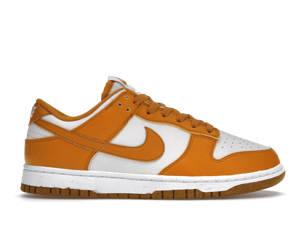Nike Dunk Low Next Nature Phantom Gold Suede (Damen)