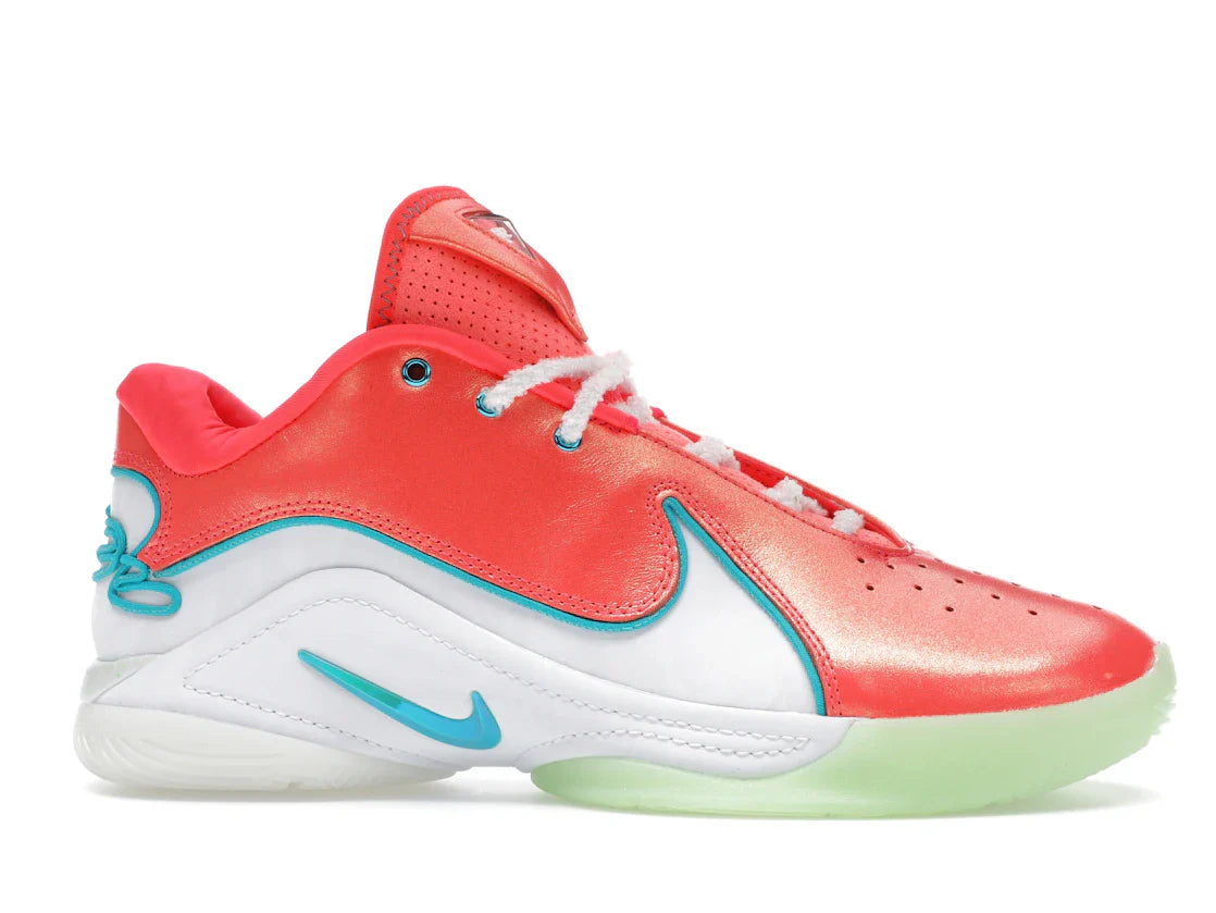 Nike LeBron 22 Weihnachten