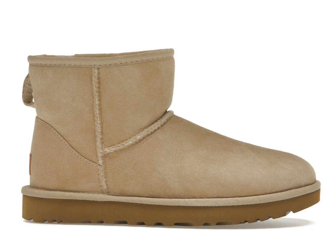 UGG Classic Mini II Stiefel Sand (Damen)