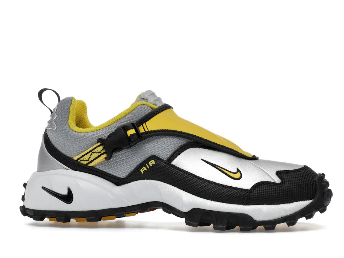 Nike ACG Phassad Yellow Zest Metallic Silver