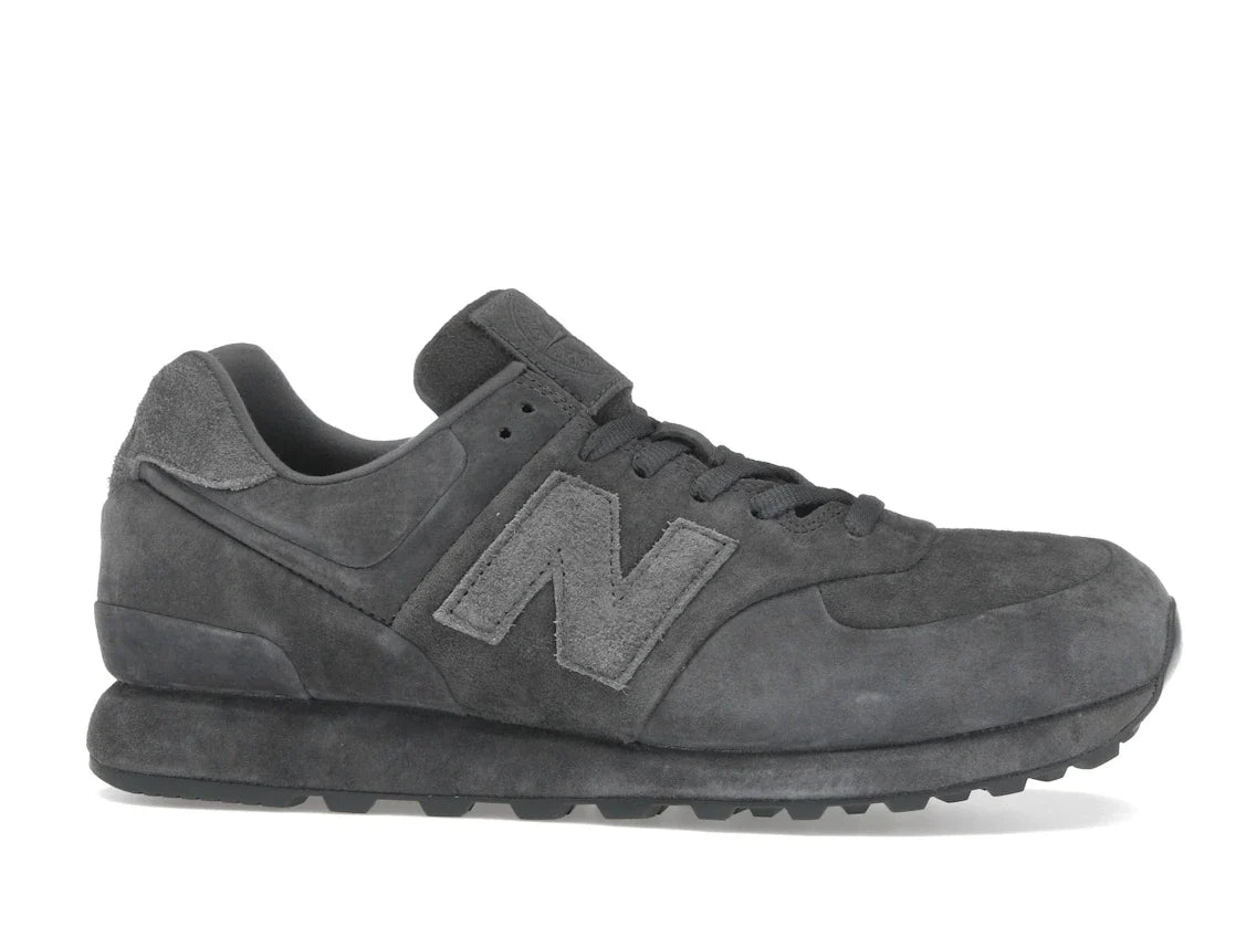 New Balance 574 Legacy Stone Island Ghost Dunkelgrau