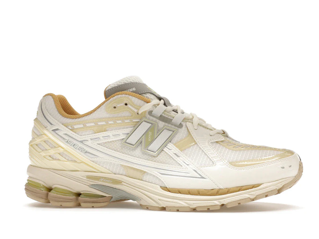 New Balance 1906R Lunar New Year Weiß