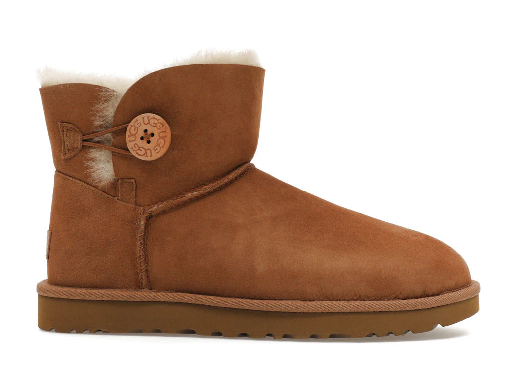 UGG Mini Bailey Button II Kastanie (Damen)