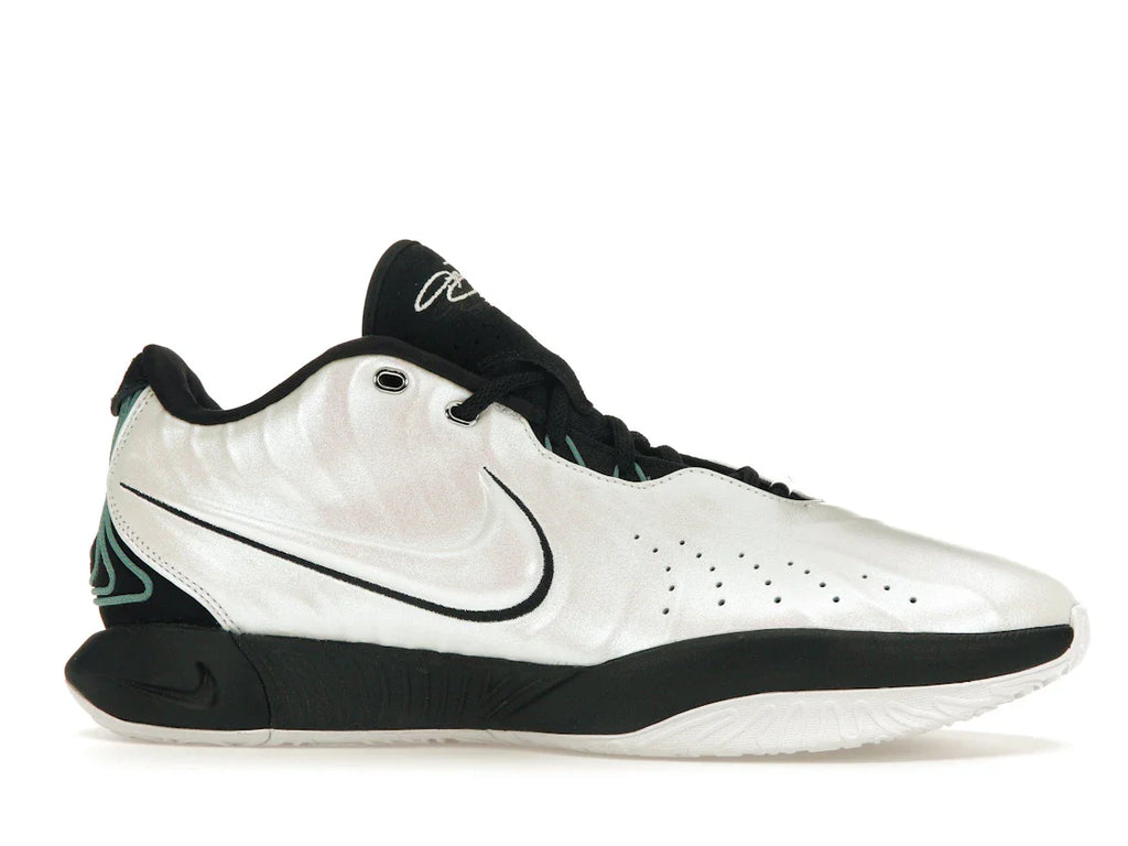 Nike LeBron 21 Conchiolin