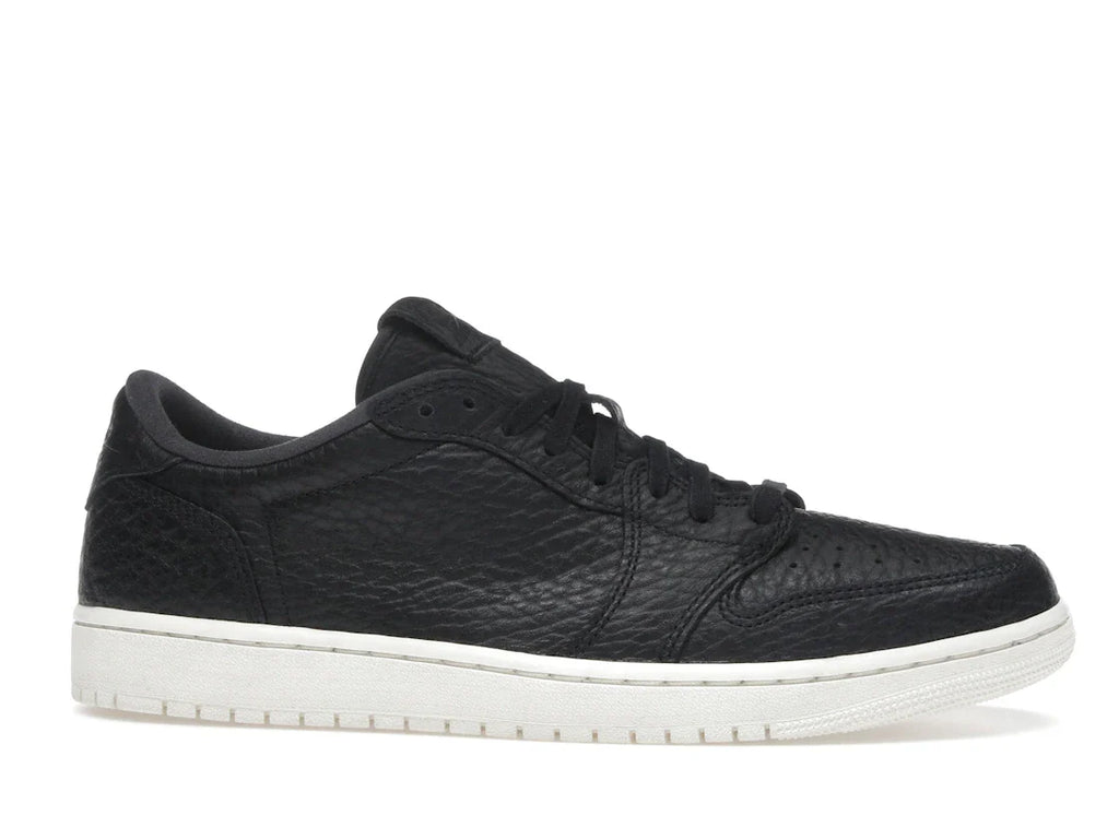 Jordan 1 Retro Low Swooshless Schwarz (2025)