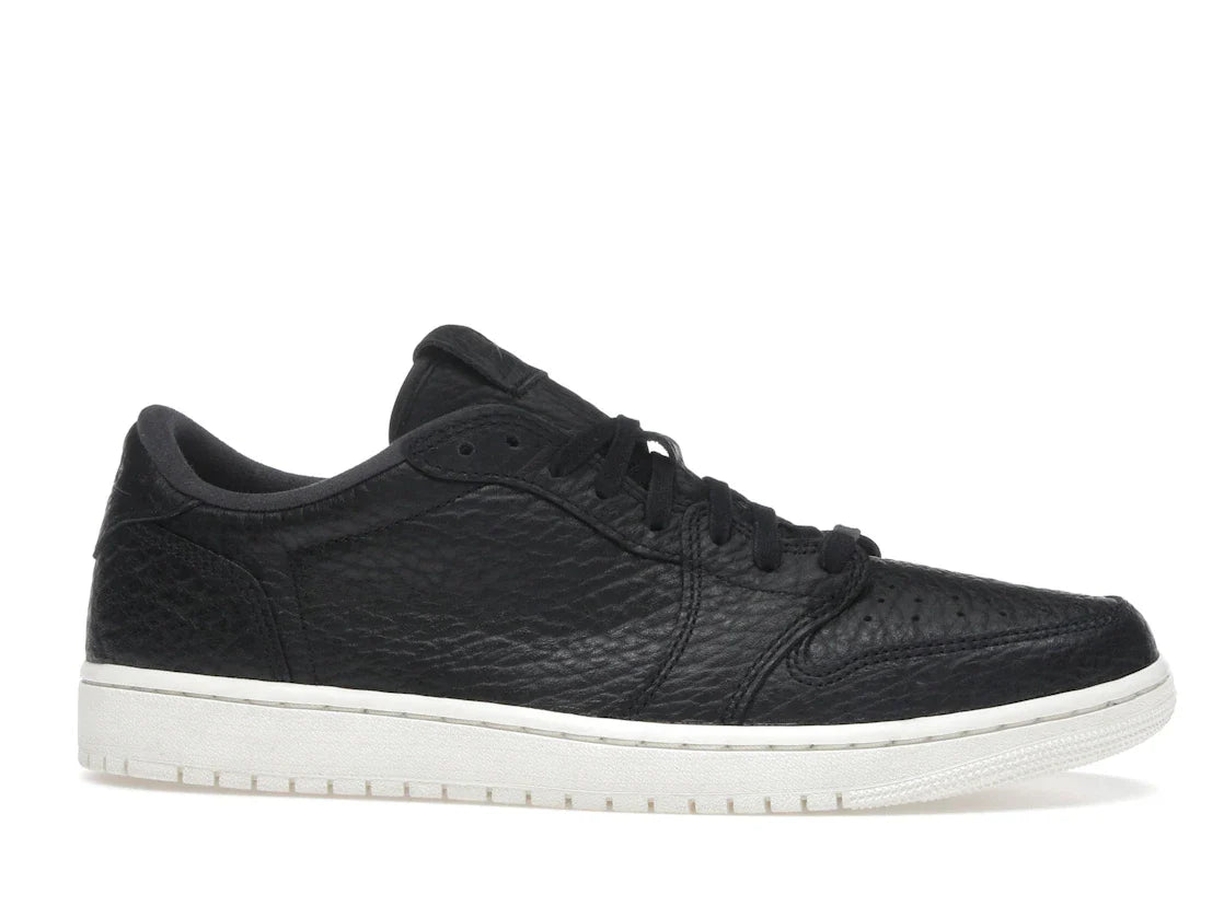 Jordan 1 Retro Low Swooshless Schwarz (2025)