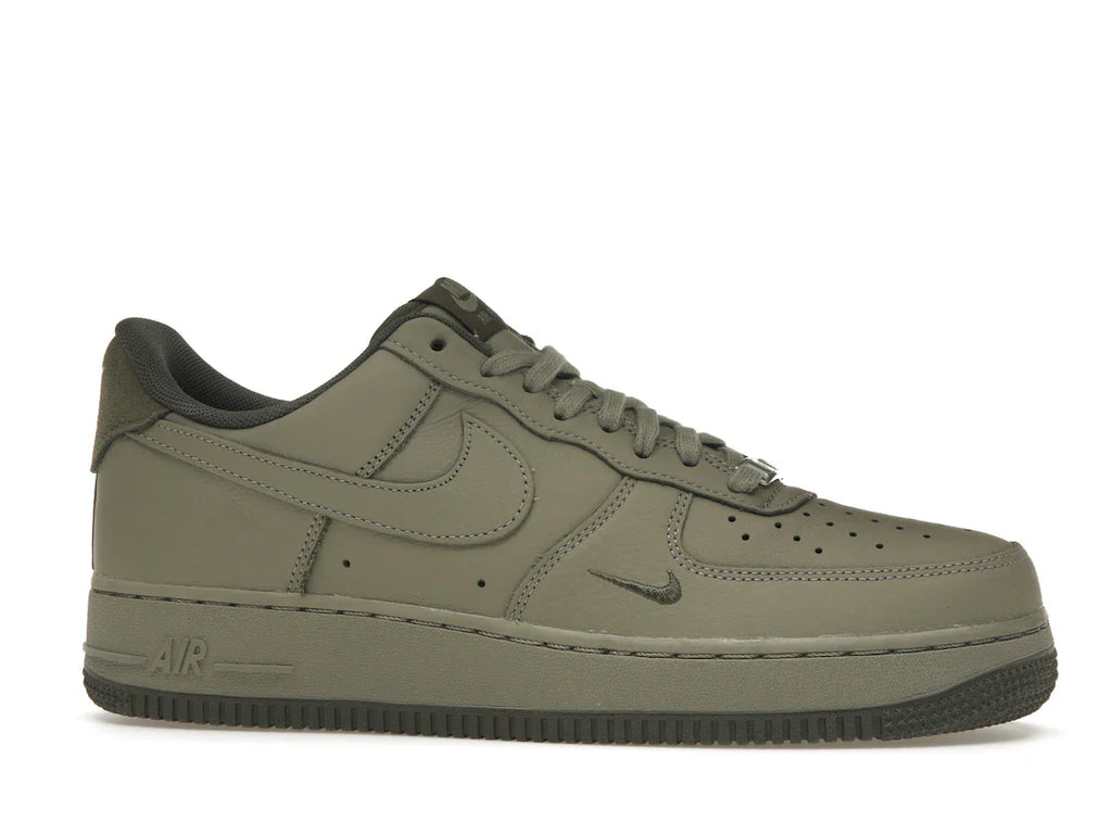 Nike Air Force 1 Low '07 LV8 Light Army Cargo Khaki