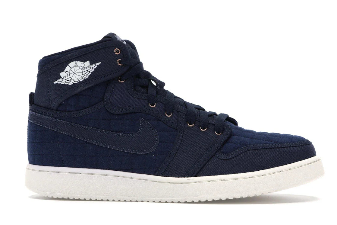 Jordan 1 Retro AJKO Blau Gesteppt