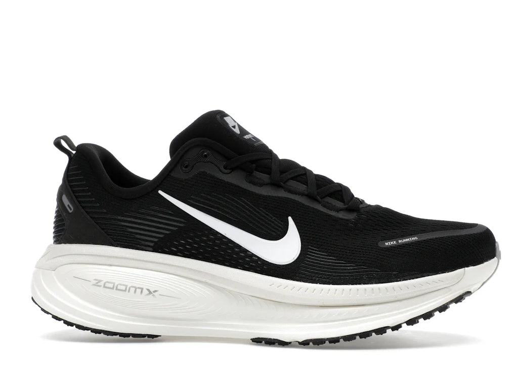 Nike Vomero 18 Schwarz, Kokosmilch, Hellgrau, Weiß