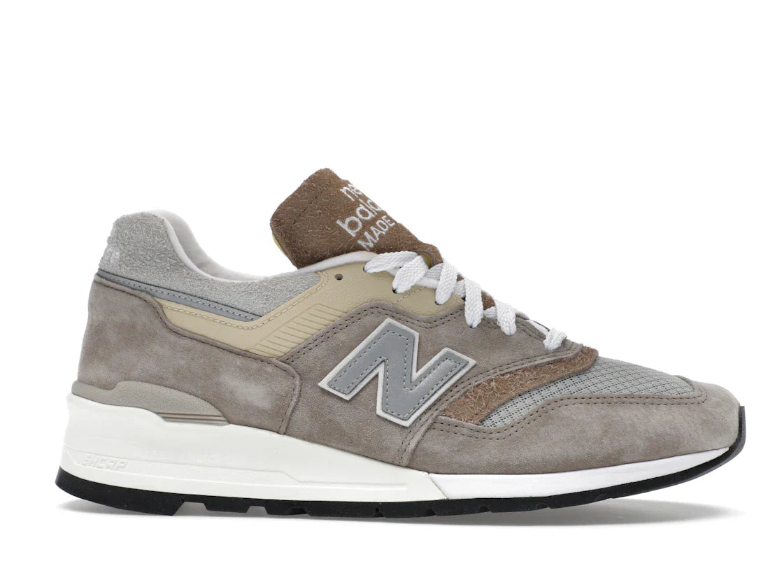 New Balance 997 MiUSA Light Mushroom Mirage Gray