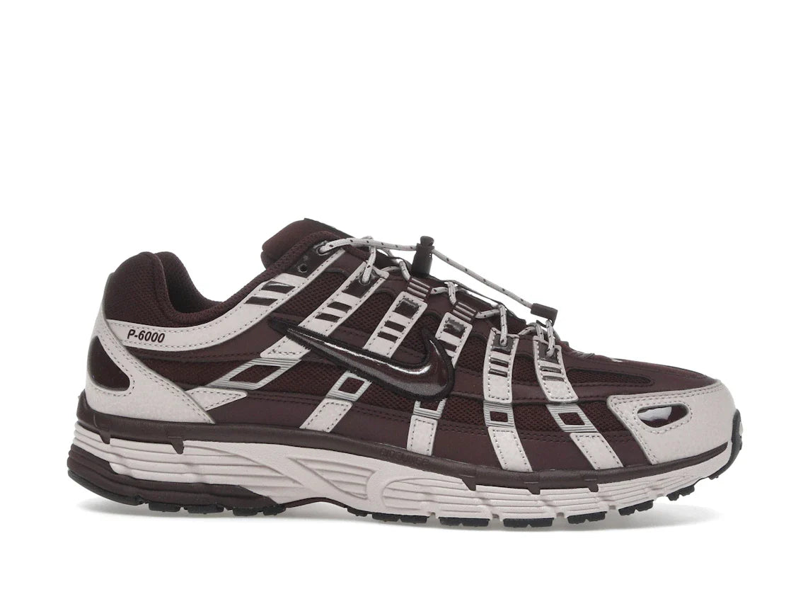 Nike P-6000 Silt Red Burgundy Crush (Damen)