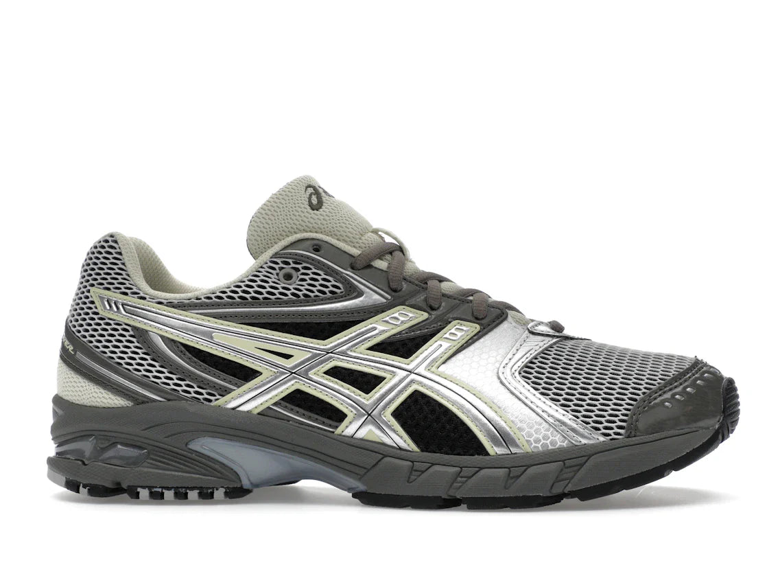 ASICS Gel-DS Trainer 14 Trüffelgrau