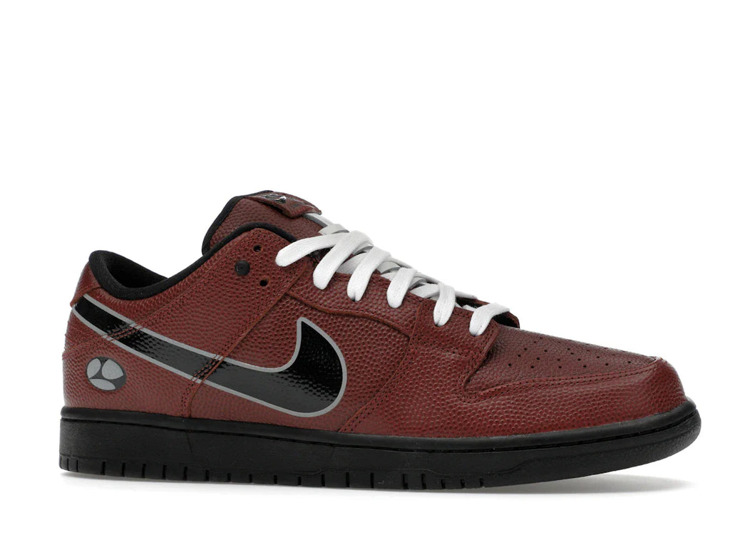 Nike SB Dunk Low Limousine Skateboards