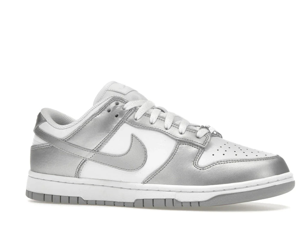 Nike Dunk Low Metallic Silver (Damen)