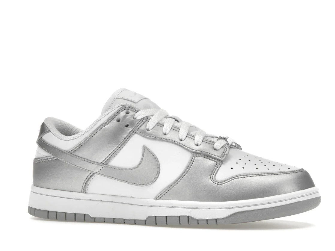 Nike Dunk Low Metallic Silver (Damen)