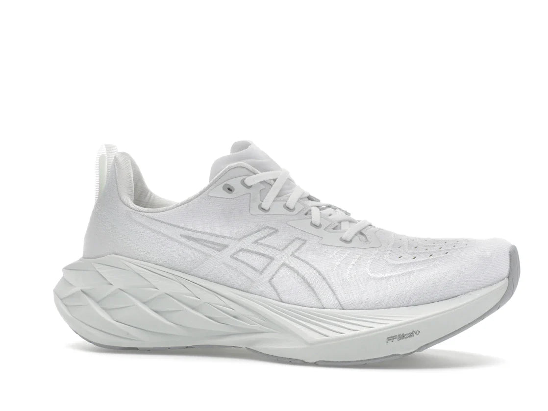 ASICS Novablast 4 Weiß Hellmint