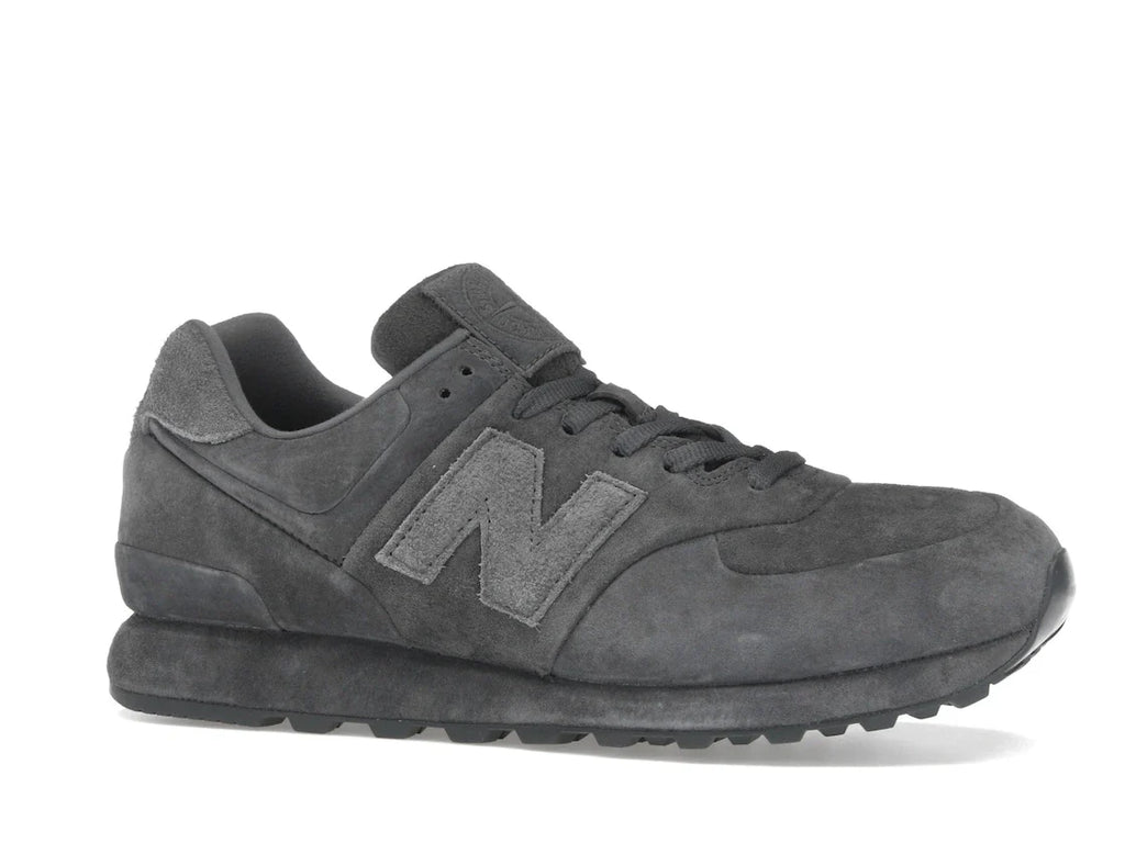 New Balance 574 Legacy Stone Island Ghost Dunkelgrau