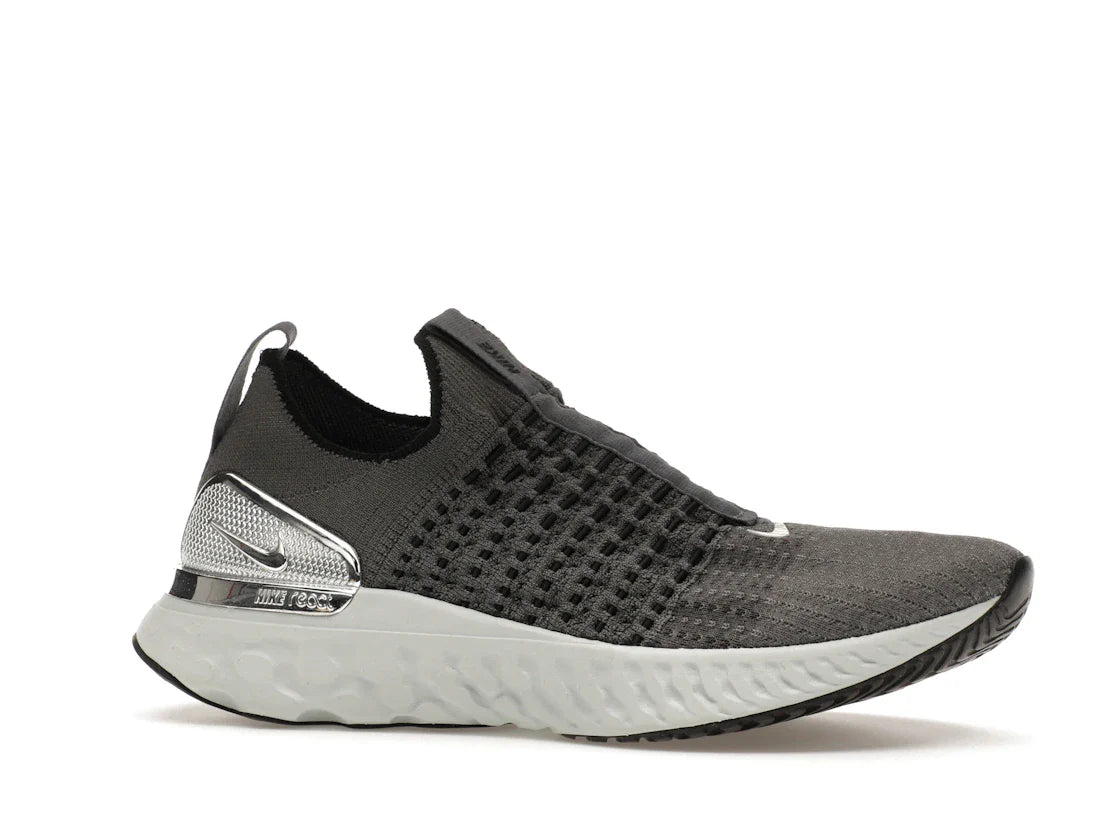 Nike React Phantom Run Flyknit 2 Eisengrau Silber