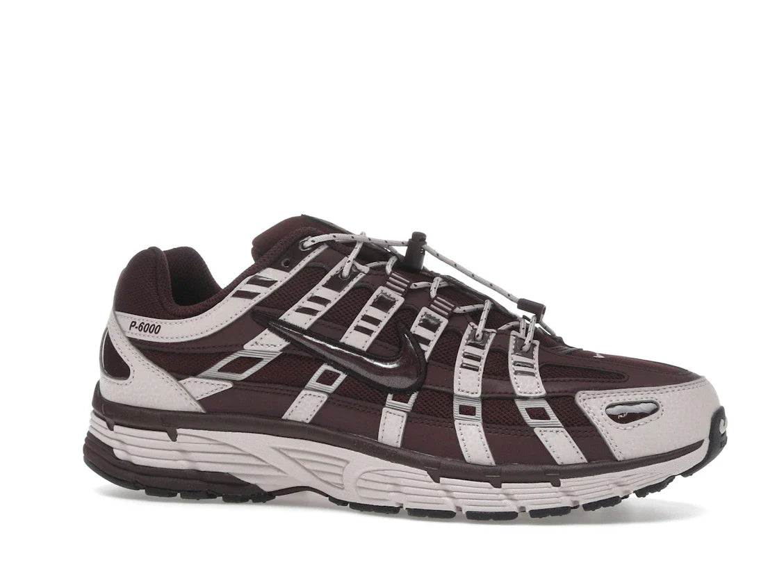 Nike P-6000 Silt Red Burgundy Crush (Damen)
