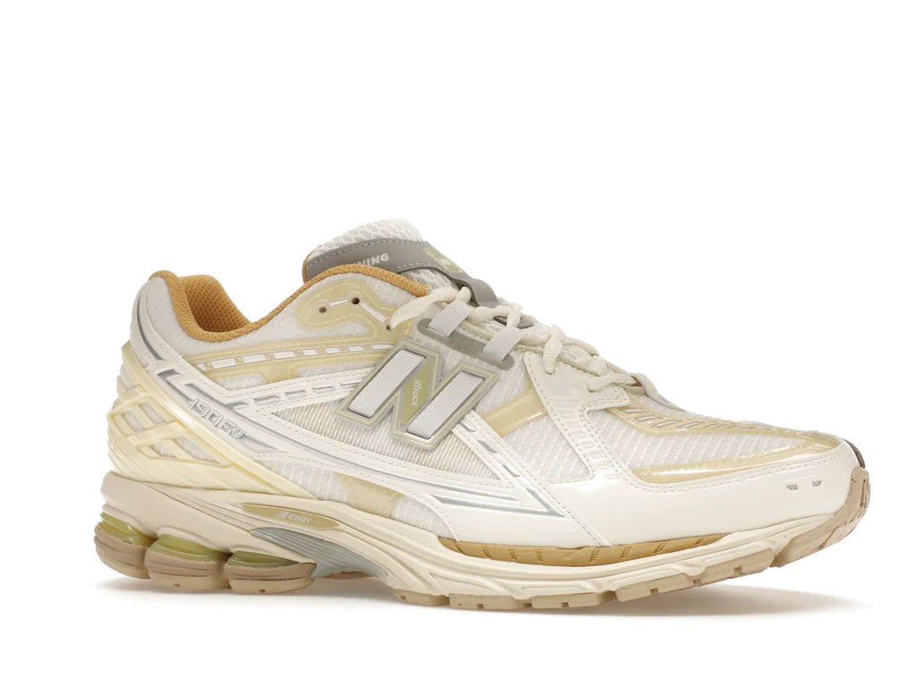New Balance 1906R Lunar New Year Weiß