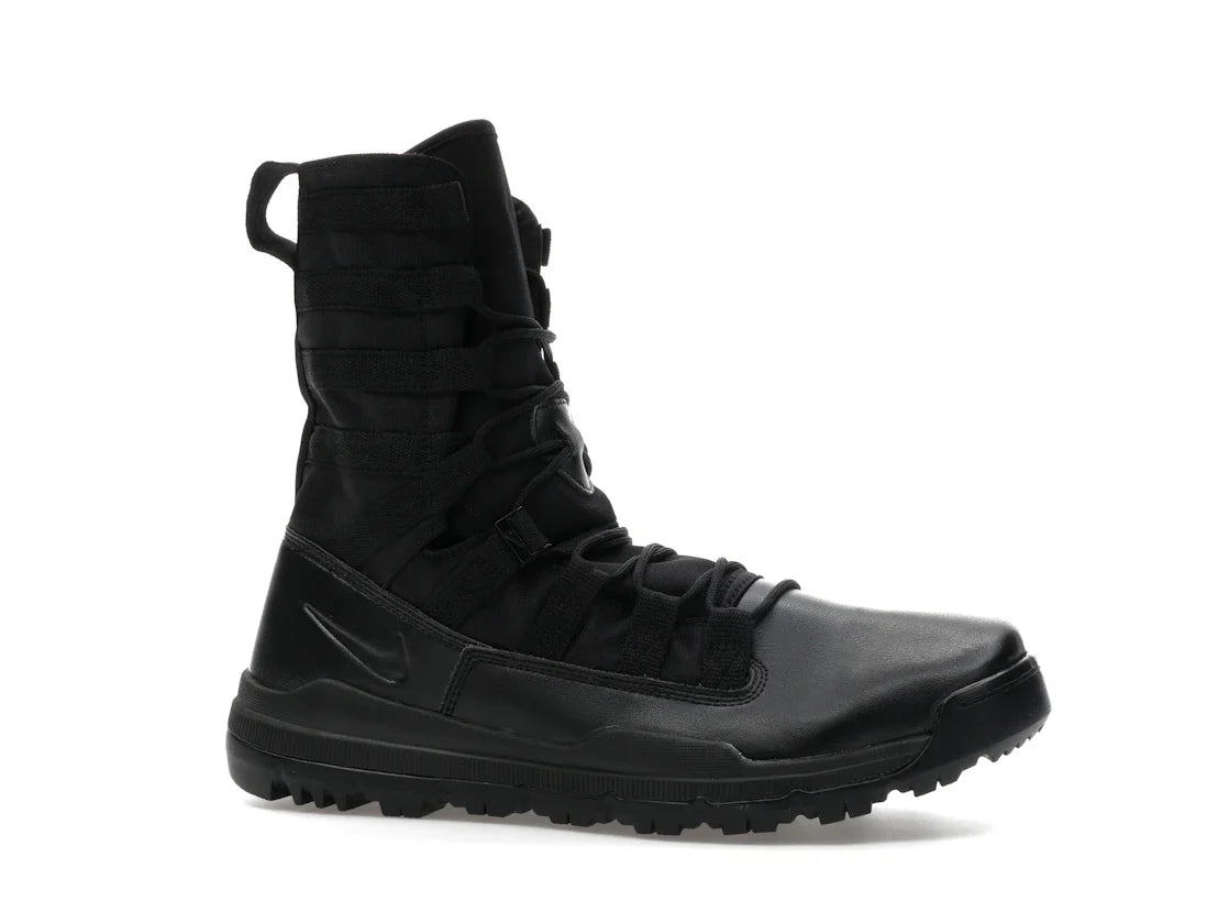 Nike SFB Gen 2 8" Schwarz