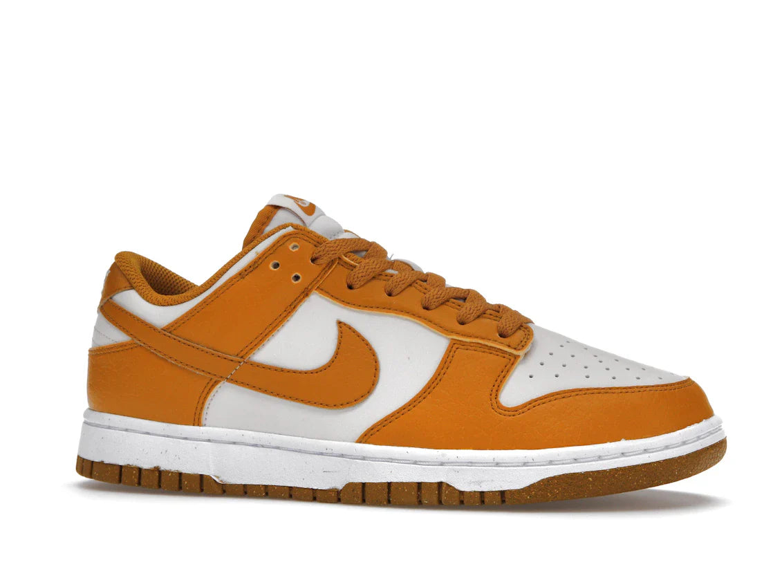 Nike Dunk Low Next Nature Phantom Gold Suede (Damen)