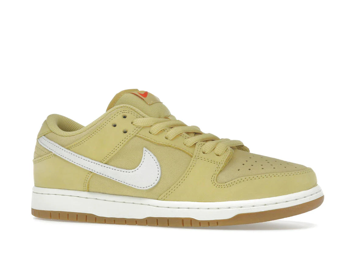 Nike SB Dunk Low Saturn Gold