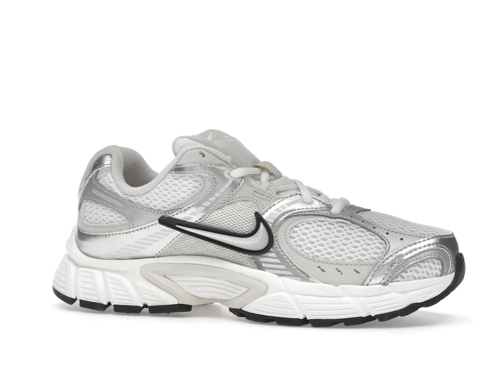 Nike V5 RNR Sail Light Orewood Brown (Damen)
