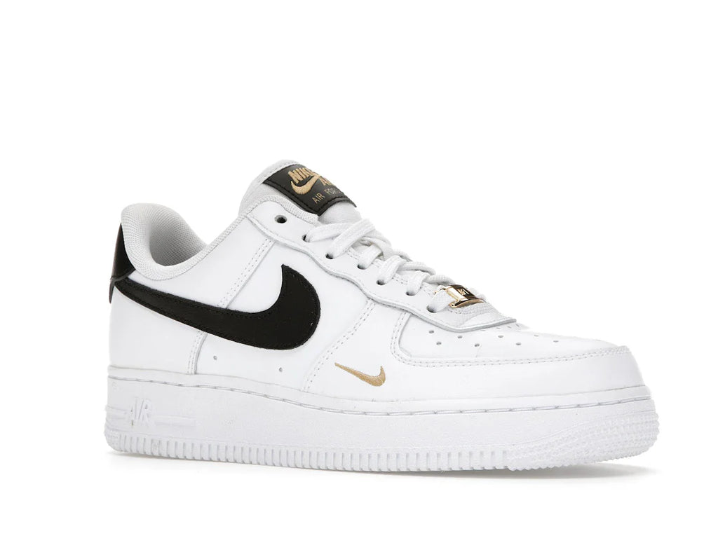 Nike Air Force 1 Low '07 Essential Weiß Schwarz Gold Mini Swoosh (Damen)
