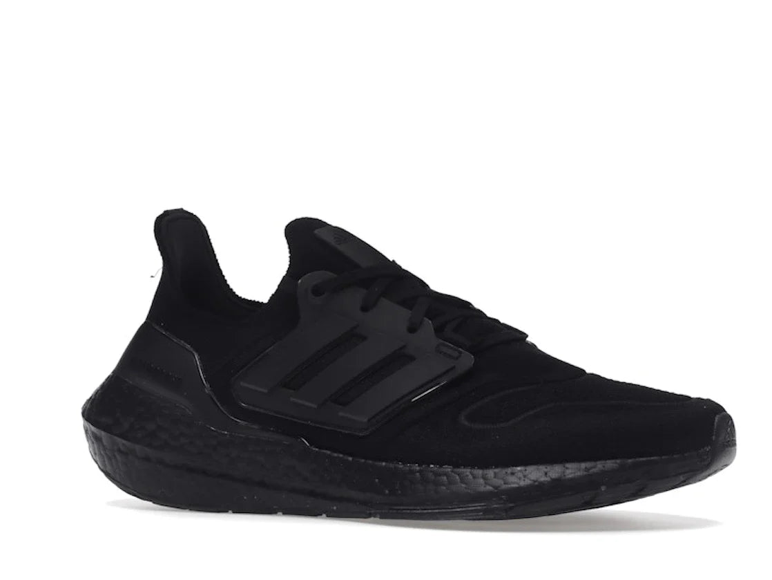 adidas Ultra Boost 22 Triple Black