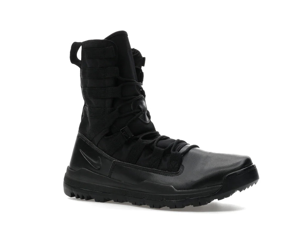 Nike SFB Gen 2 8" Schwarz