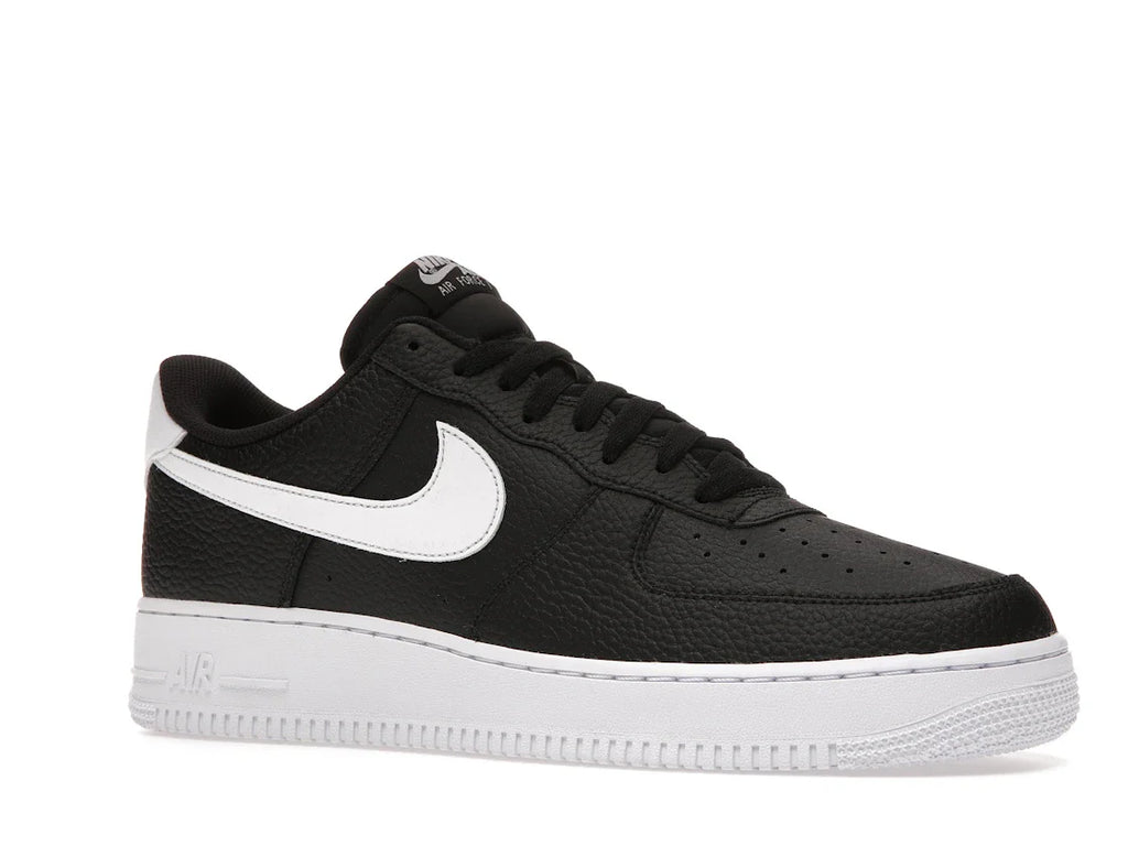 Nike Air Force 1 Low '07 Schwarz Weiß Genarbtes Leder