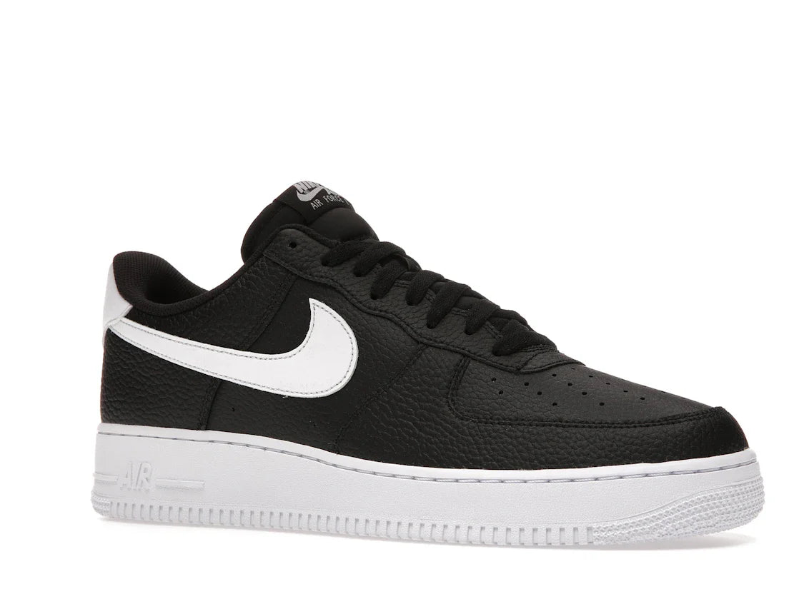 Nike Air Force 1 Low '07 Schwarz Weiß Genarbtes Leder