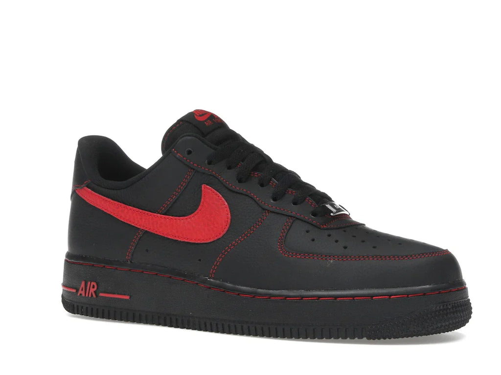 Nike Air Force 1 Low '07 LV8 Bred