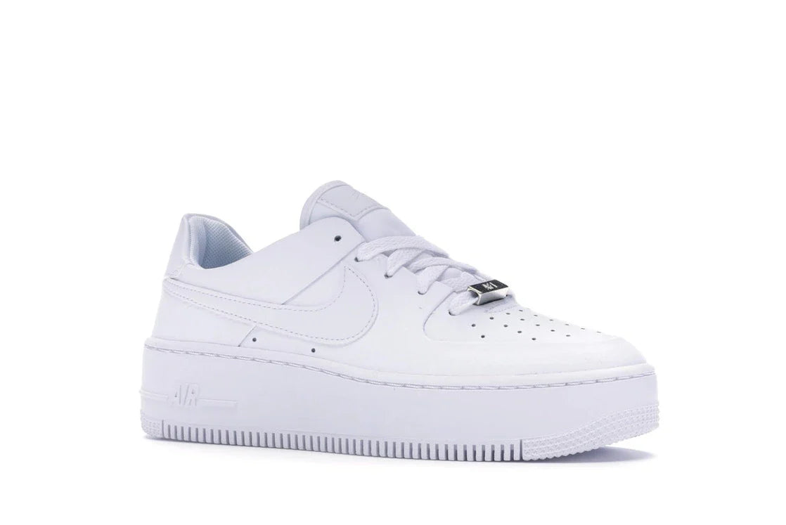 Nike Air Force 1 Sage Low Triple White (Damen)