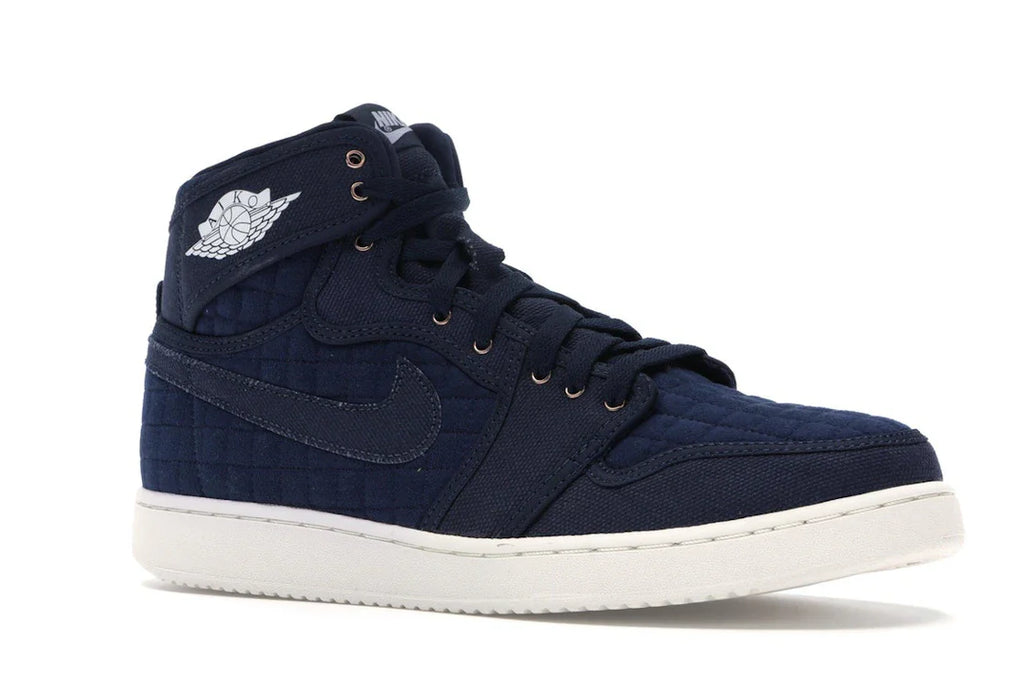 Jordan 1 Retro AJKO Blau Gesteppt