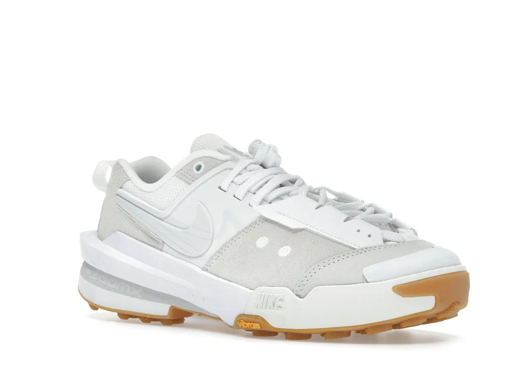 Nike Zegamadome SP sacai Weiß
