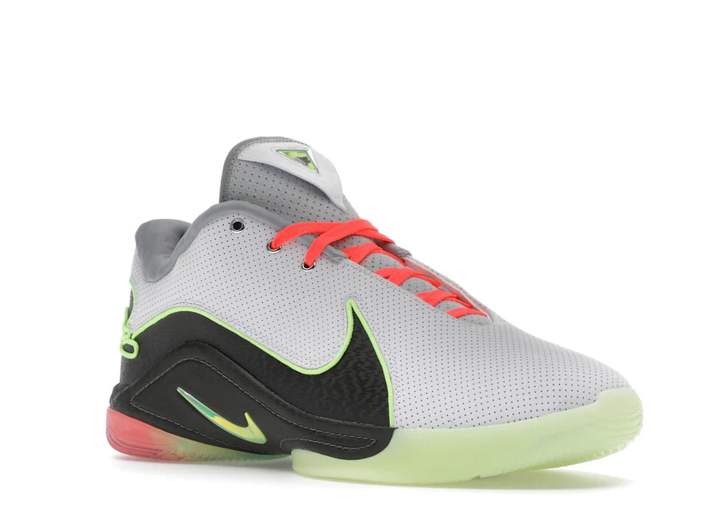 Nike LeBron 22 Moonlight (Transparente Außensohle)