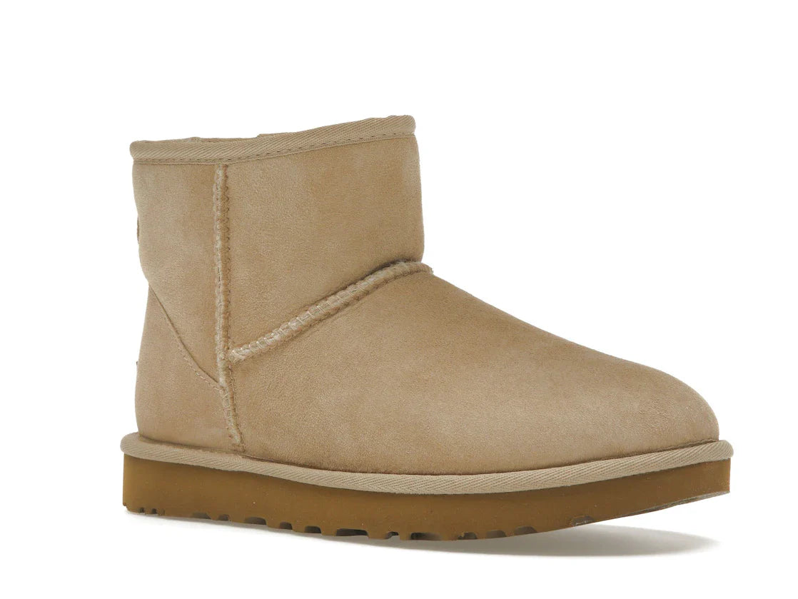UGG Classic Mini II Stiefel Sand (Damen)