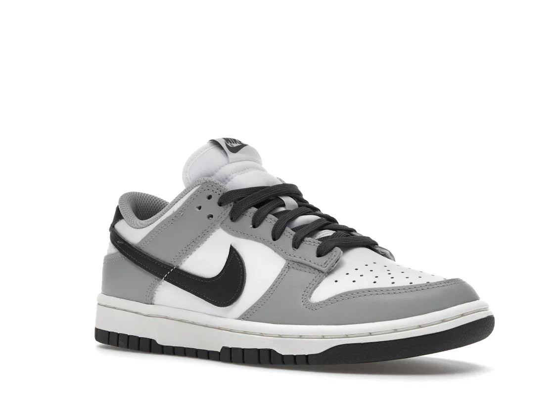 Nike Dunk Low Light Smoke Gray (Damen)