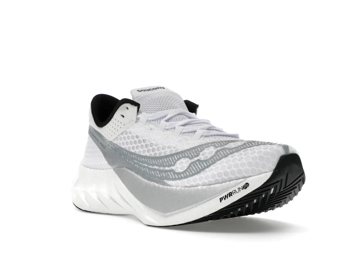Saucony Endorphin Pro 4 Weiß Silber