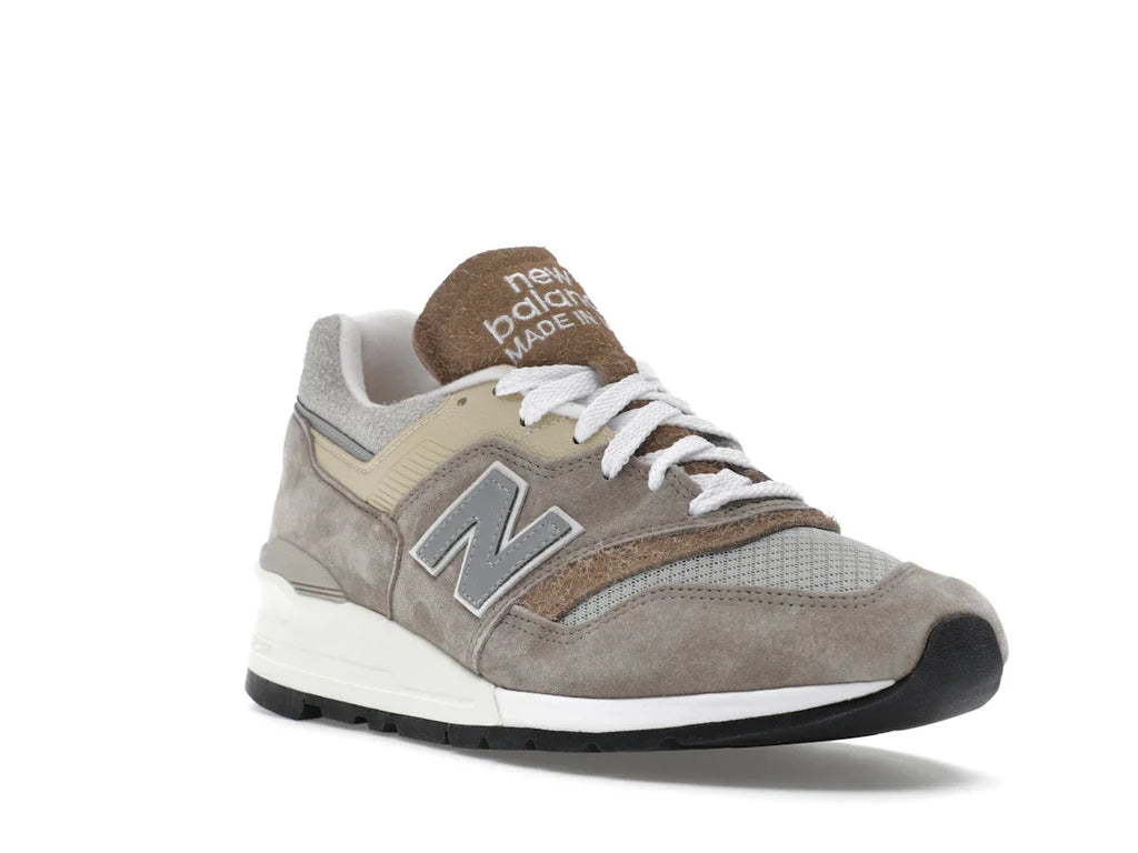 New Balance 997 MiUSA Light Mushroom Mirage Gray