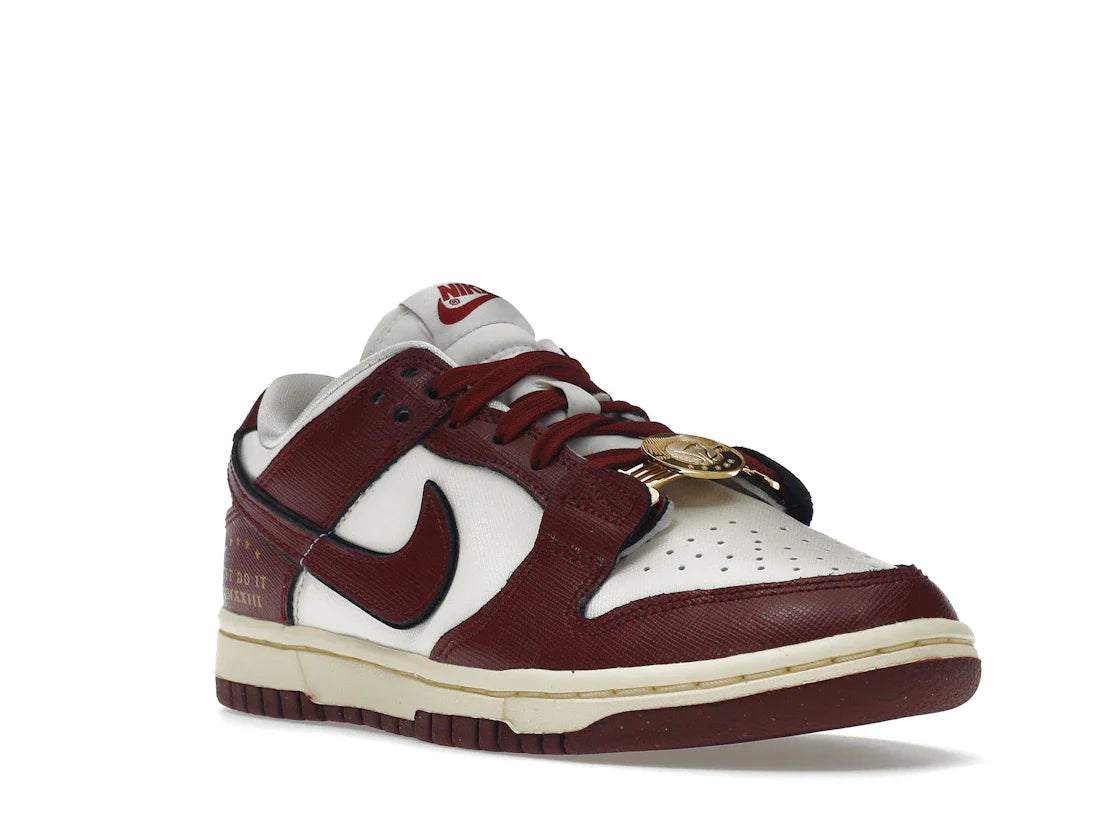 Nike Dunk Low SE Sisterhood Sail Team Red (Damen)